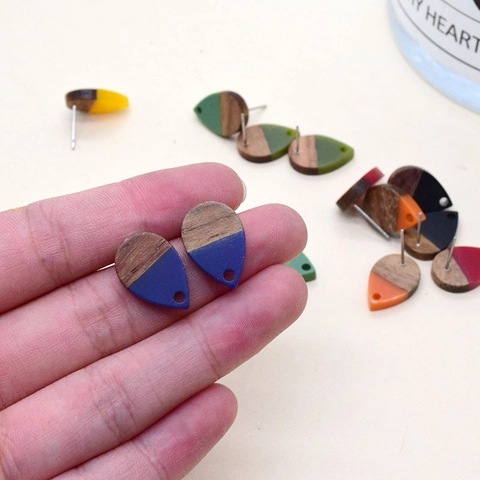 Vintage Wood Resin Splicing Teardrop Earring Posts For Women DIY Jewelry Making Handmade Earring Finding Materials Electroplated Alloy Stud Earrings