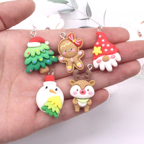 Cute Cartoon Christmas Tree Elk Gingerbread Man Santa Claus Snowman Resin Charms For DIY Earrings Necklace Keychain Pendants Jewelry Making Accessories