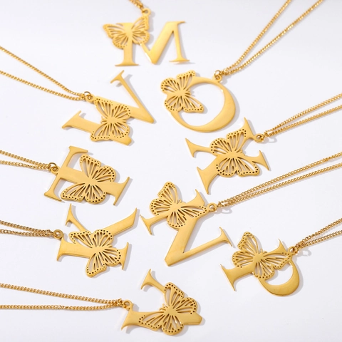 Collana Pendente a Farfalla Cava in Acciaio Inossidabile per Donna Placcata Oro Lettera Iniziale Alfabeto A-Z Gioielli Moda