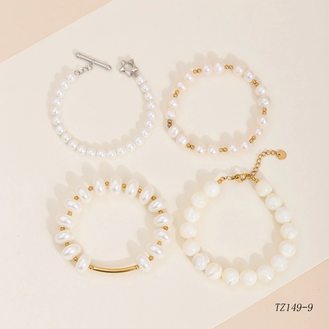 Elegante Bracciale di Perle Artificiali per Donna Oro Argento Lega Strass Stella Pendente Bracciale Charm Moda Pendolare Gioielli Regalo