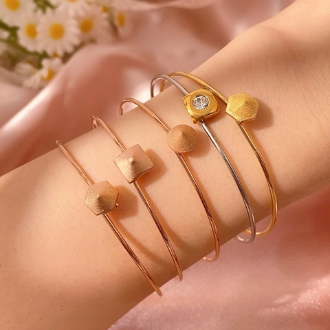 Bracciale Rigido Minimalista in Acciaio al Titanio da Donna Oro Oro Rosa Argento Geometrico Strass Catena Bracciale