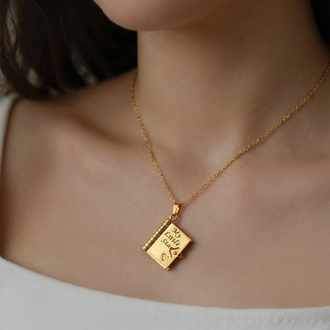 Collana Medaglione a Libro in Acciaio Inossidabile Con Ciondolo a Cuore Inciso Per Mamma Figlia Regalo Oro Argento Gioielli