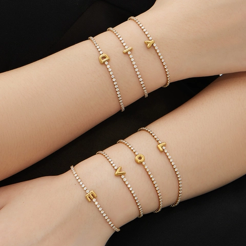 Luxury Stainless Steel Sparkling Zirconia 26 Initial Letter Bracelet 18K Gold Plated Personalized Alphabet Tennis Bracelet For Women Jewelry Gift