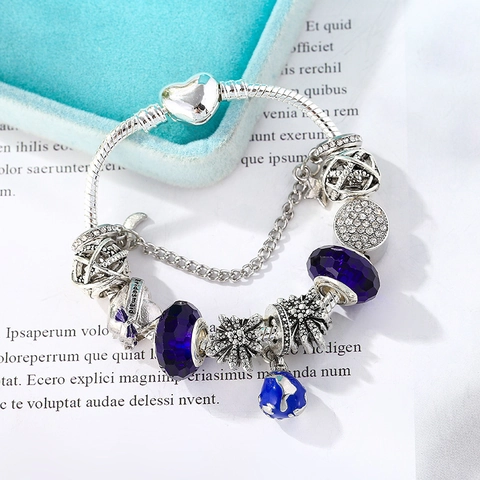 Vintage Silver Plated Charm Bracelet For Women With Blue Glass Beads Heart Flower Bridesmaid Pendant Elegant Jewelry Gift