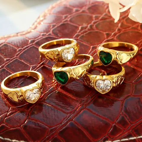 French Heart Shaped Rhinestone Titanium Steel Ring For Women Vintage Gold Silver Color Green Clear Aesthetic Fashion Jewelry Finger Ring