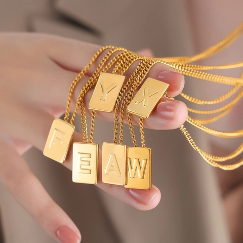 Minimalist 18K Gold Plated Titanium Steel Initial Letter Square Pendant Necklace For Women Fashion Jewelry Accessory Gift