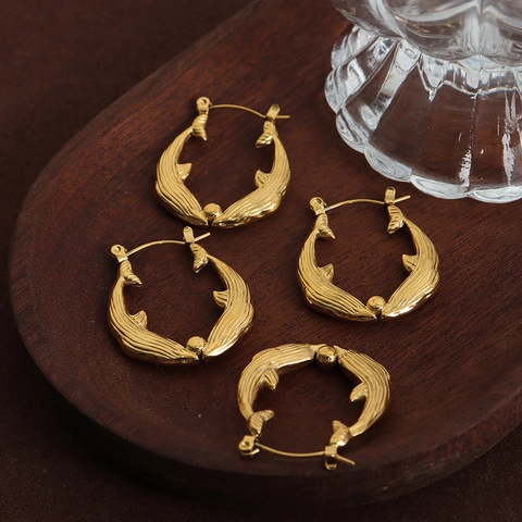 Parure de Bijoux en Acier au Titane Plaqué Or 18K Pendentif Queue de Baleine Dauphin Collier et Boucles d'Oreilles pour Femme