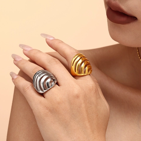 Hollow Layered Stainless Steel Ring 18K Gold Plated Minimalist Spiral Geometric Open Statement Ring For Women Fashion Jewelry