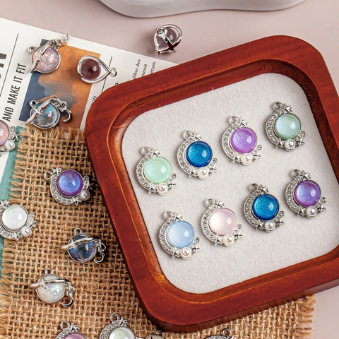 Himmlische DIY Schmuckanhänger Legierung Harz Mond Stern Planet Charms Mit Strass Künstliche Perle Für Halskettenbau