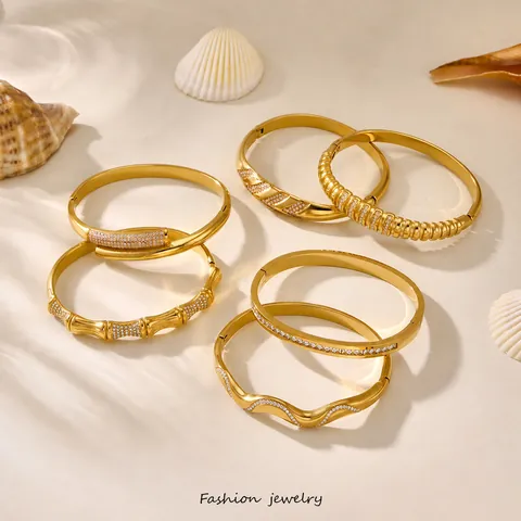 Luxury Stainless Steel Zirconia Bangle For Women 18K Gold Plated Bamboo Wave Pattern Geometric Fashionable Commuting Jewelry