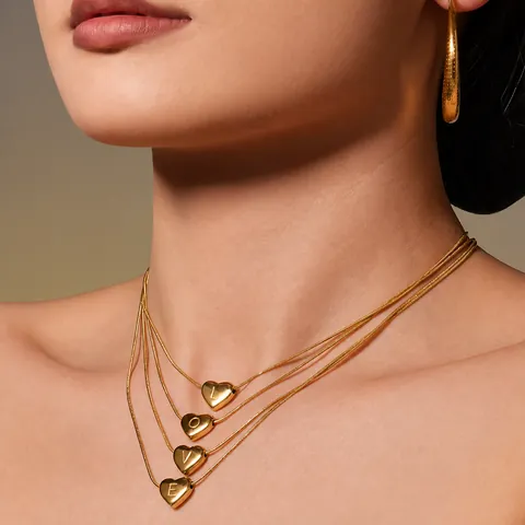Stainless Steel Initial Heart Pendant Necklace Women Alphabet Snake Chain Gold Silver Plated Fashion Jewelry Finger Gift