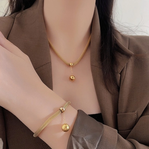 Parure de Bijoux en Or en Acier Inoxydable Chaîne à Mailles Métalliques Pendentif Boule Collier Bracelet Boucles d'Oreilles Femme