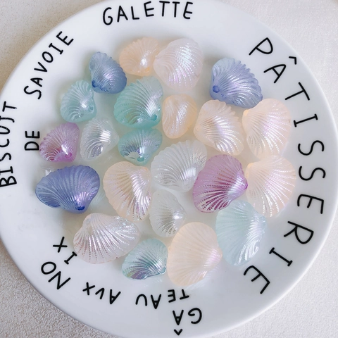 Mermaid Series Aurora Scallop Shell Pendants Resin Plastic Loose Beads For DIY Necklace Bracelet Jewelry Making Gift