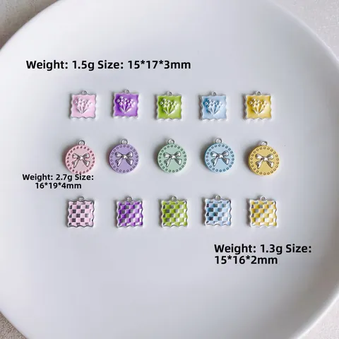 Macaron Legering Emaille Bedels Geometrische Golvende Rand Vierkante Bloem Ronde Strik Schaakbord DIY Sieraden Maken Hangers
