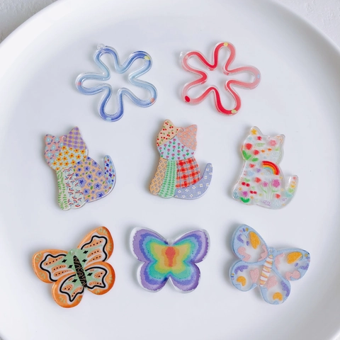 Acrylic Printed DIY Beads Butterfly Kitten Flower Shapes Charms For Necklace Bracelet Craft Making Jewelry Material