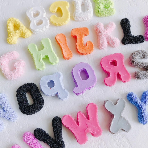 Micro Rose Texture Alphabet Charms Resin Floral Letter Multicolor Flatback Decorations For DIY Phone Case Shoes Accessories