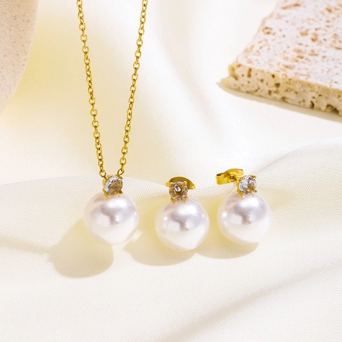 Vintage Stainless Steel Artificial Pearl Rhinestone Necklace Earrings Set Elegant Four-Claw Jewelry For Women Daily Party