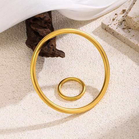Minimalist Matte Gold Stainless Steel Bracelet And Ring For Women Elegant Plain Frosted Bangle Light Luxury Fashion Jewelry