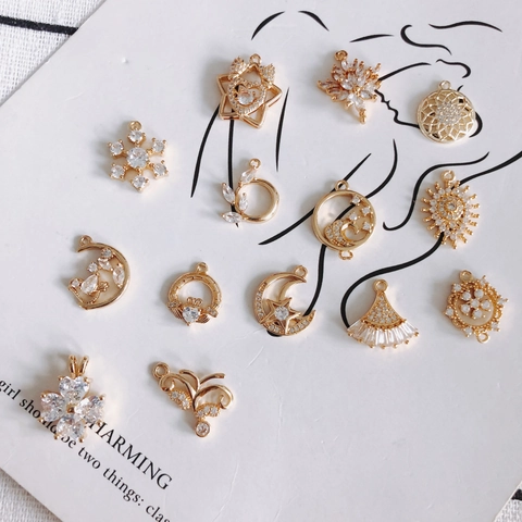 Exquisite DIY Gold Plated Copper Pendants With Zirconia For Necklace Earring Making Hollow Heart Star Flower Snow Jewelry Accessories