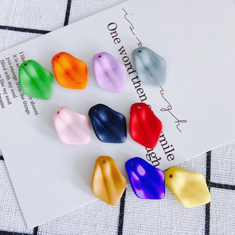 Matte Resin Flower Petal Pendants DIY Jewelry Making Accessories Simple Elegant Painted Petal Charms For Earrings Necklace
