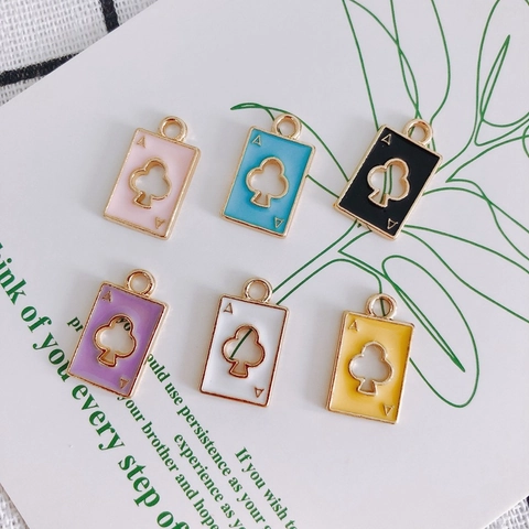 Breloques en Alliage Émaillé As de Trèfle Carte à Jouer Pendentif Ajouré pour Collier Bracelet Bijoux DIY Accessoire