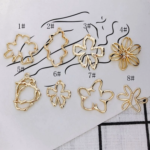Pendentifs Fleur Creuse en Alliage d'Or Minimaliste Géométriques Irréguliers Artistiques Fournitures de Bijoux DIY pour Boucles d'Oreilles Collier