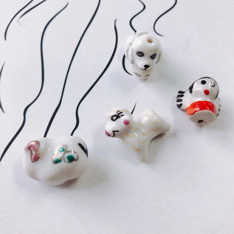 DIY Jewelry Making Accessories Hand Painted Ceramic Cartoon Animal Pendants For Bracelet Necklace Dog Penguin Skull Tai Chi Charms
