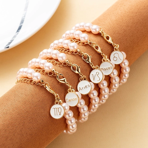 Damen Zinklegierung Künstliche Perle Sternzeichen Armband Mode Zwölf Sternbilder Emaille Anhänger Verstellbar Handschmuck Geschenk