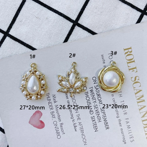 Alloy Faux Artificial Pearl Rhinestone Pendants For DIY Earring Necklace Jewelry Making Vintage Elegant Maple Leaf Water Drop Charms