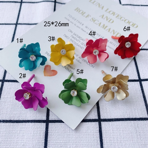 Mat Geverfde Legering Bloem Hanger Met Strass DIY Sieraden Accessoires Florale Charm Voor Oorbellen Ketting Maken Vrouwen