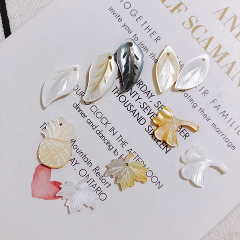 Natural Mother Of Artificial Pearl Shell Pendants Leaf Ginkgo Maple Pineapple Shapes For DIY Jewelry Making Earrings Accessory Handmade Crafts