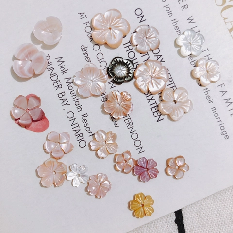 Cuentas de Flores de Concha de Nácar Natural Colgantes Florales Tallados para Pendientes de Bricolage Broche Horquilla Accesorios de Joyería Artesanía