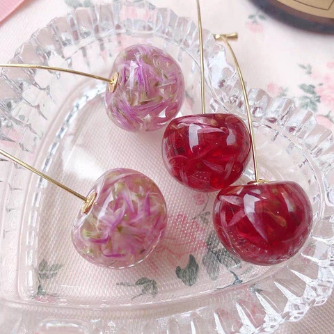 DIY Jewelry Making Accessory Cherry Shape Resin Pendant With Real Dried Flowers Gold Plated Copper Stem Handmade Charms