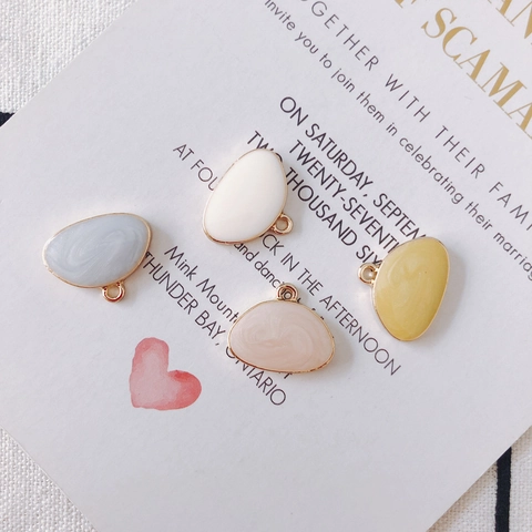Ciondoli a Forma di Nuvola in Lega Smalto per Orecchini Fai da Te Collana Accessorio per Creazione Gioielli Design a Ciottoli Irregolari