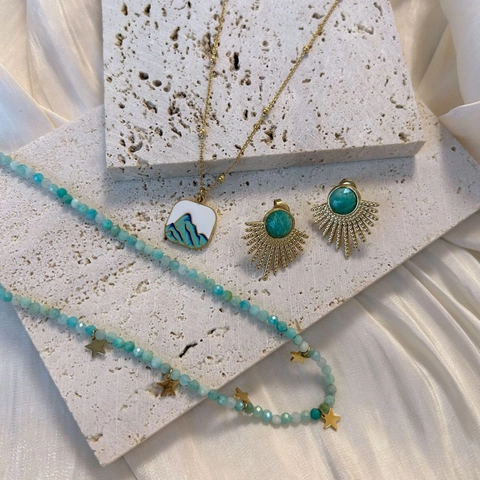 Exquisito Collar de Cuentas de Amazonita Francesa para Mujer Collar de Colgante Cuadrado de Esmalte de Montaña de Acero Inoxidable Pendientes de Botón Bohemios