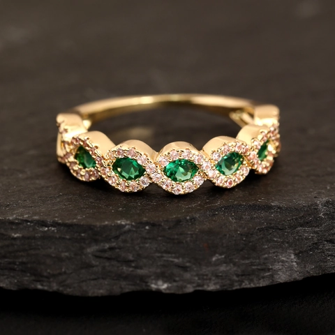 Elegante Anello di Fidanzamento in Rame Zirconia Verde per Donna Placcato Oro Look Smeraldo Geometrico Retro Pavé Micro Intarsiato Gioielli Festa