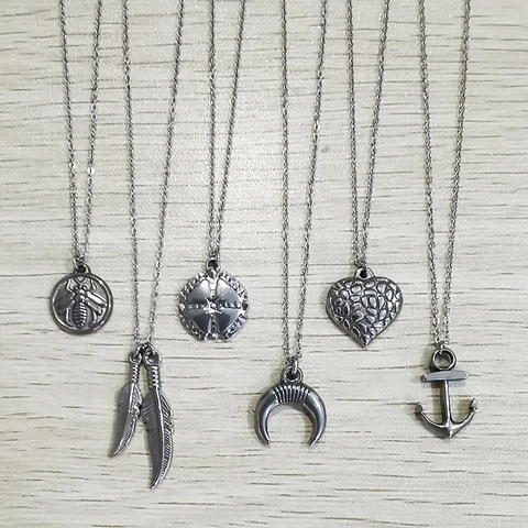 Vintage Edelstahl Anhänger Halskette Für Damen Silber Biene Herz Feder Anker Horn Kreuz Charms Mode Schmuck Geschenk