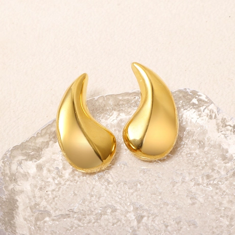 Boucles d'Oreilles Clous Goutte d'Eau en Acier Inoxydable Moderne pour Femmes Hautement Polies Bijoux