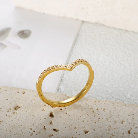 Minimalist V-Shaped Stainless Steel Ring For Women Gold Silver Plated Rhinestone Pave Chevron Finger Ring Fashion Jewelry Gift