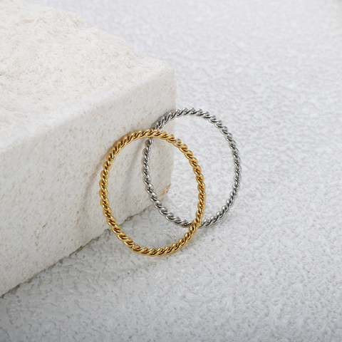 Minimalistischer Edelstahl Gedrehtes Seil Ring Für Damen Gold Silber Plattiert Dünnes Stapelband Mode Lässiger Schmuck