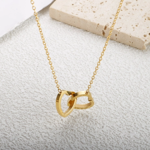 18K Gold Plated Stainless Steel Interlocking Double Heart Pendant Necklace For Women Minimalist Dainty Fashion Jewelry Gift For Her