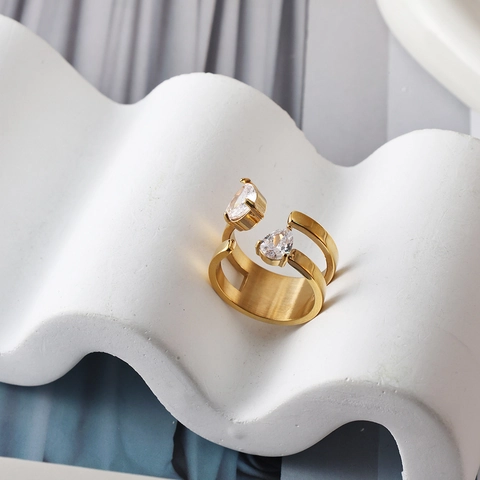 Stainless Steel Rhinestone Open Ring For Women Pear Shaped Teardrop Adjustable Fashion Jewelry Finger Ring Anniversary Gift