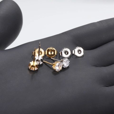Wegwerp Piercing Kit Met 316L Roestvrij Stalen Zirkonia Oorknopjes Steriel Pijnloos Piercing Gereedschap Vrouwen Mannen Sieraden