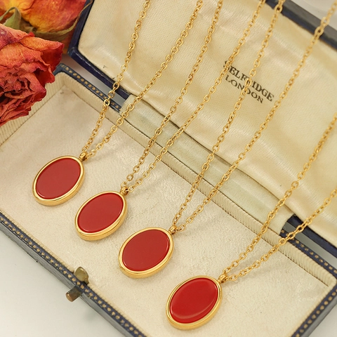 Retro Chinese Style Red Acrylic Oval Pendant Necklace Titanium Stainless Steel Cable Chain For Women Good Luck Jewelry Gift
