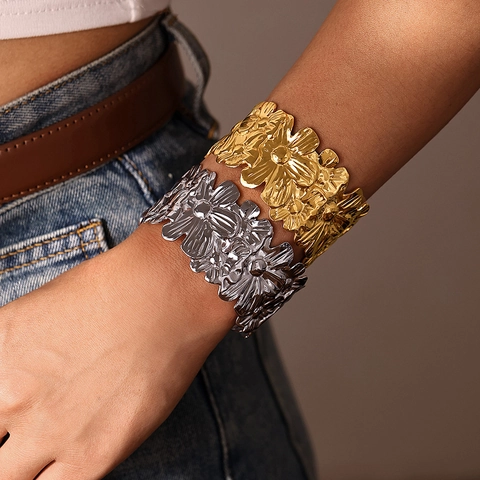 Stainless Steel Cuff Bracelet 18K Gold Plated Hollow Out Flower Ginkgo Leaf Butterfly Adjustable Open Bangle For Women