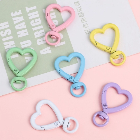 Hartvormige Legering Gespoten Veer Sluiting Kleurrijke Perzik Hart Sleutelhanger DIY Sieraden Maken Accessoires Handgemaakte Haak