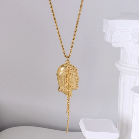 Titanium Steel Portrait Relief Tassel Necklace Vintage 18K Gold Plated Little Girl Portrait Pendant Rope Chain For Women