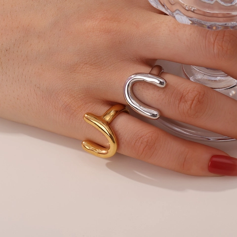 Minimalistischer Edelstahl U-Form Geometrischer Ring Für Damen 18K Vergoldet Dicker Statement Fingerring Mode Schmuck