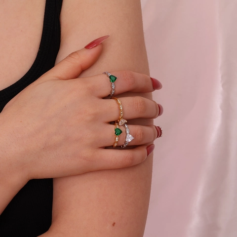 Anello a Cuore in Acciaio Inossidabile Stile INS Francese per Donna Placcato Oro 18K Intarsiato con Strass Moda Retro Gioielli