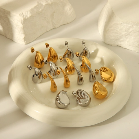 Orecchini a Bottone a Goccia in Acciaio Inossidabile Minimalista Donna Placcati in Oro 18K Gioielli di Moda Vintage